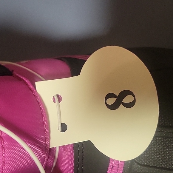 NWT Explorers little girls size 8 pink and black winter boots. - Picture 4 of 8